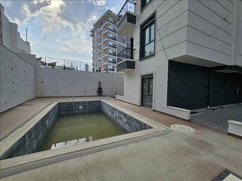 Avsallarda Acil Yatırımlık Daire